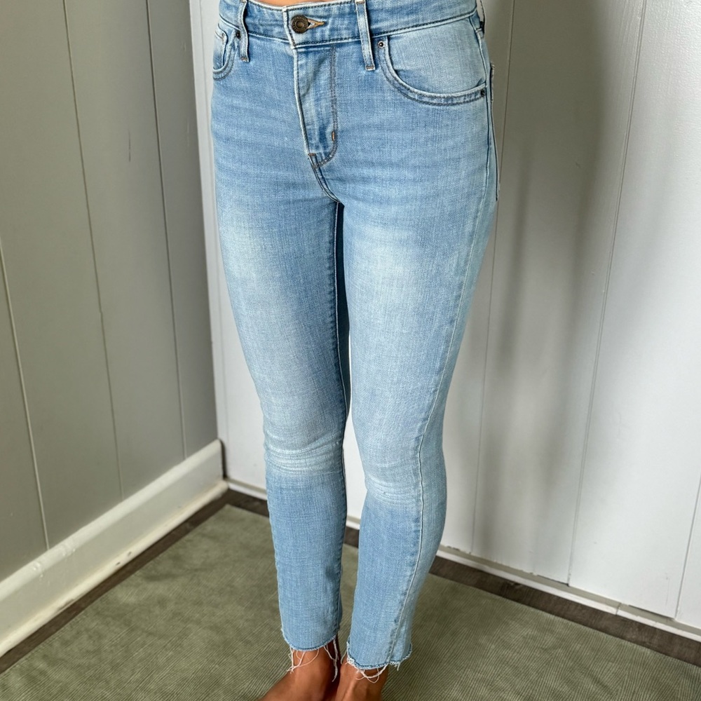 Levi’s | 721 Hi Rise Skinny Size 27